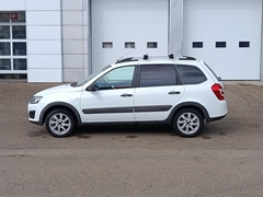 car-image